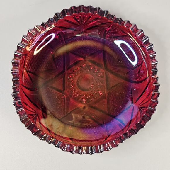 Red Iridescent Shallow Dish, Vintage Sawtooth Edge Glass, Carnival Candy Dish - Picture 6 of 8